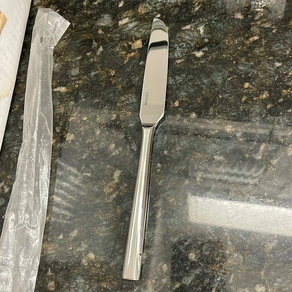 Retroneu Acclaim Dinner Knife New In wrapper Multi Sided Pattern